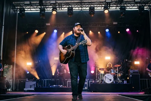 Luke Combs