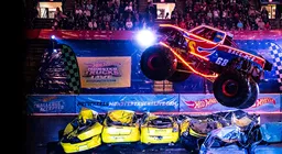 Hot Wheels Monster Trucks Live Glow-N-Fire