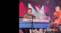 They Might Be Giants