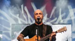Aaron Lewis
