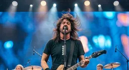 Foo Fighters, Queens of the Stone Age & Mannequin Pussy