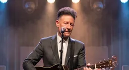Lyle Lovett and his Small Large Band
