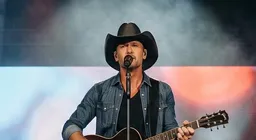 Tim McGraw & 49 Winchester