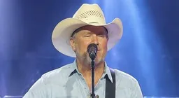 Tracy Lawrence