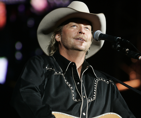 Alan Jackson Tickets