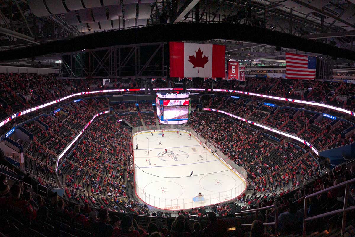 Toronto Maple Leafs at Columbus Blue Jackets