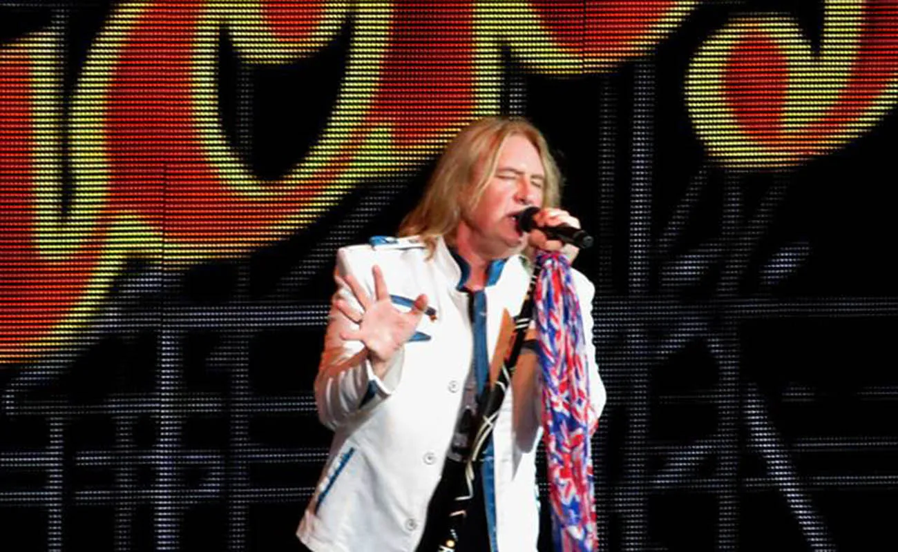 Def leppard tickets mohegan sun arena ct uncasville ct 7 3