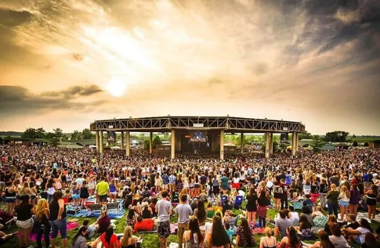 Ruoff Music Center Tickets