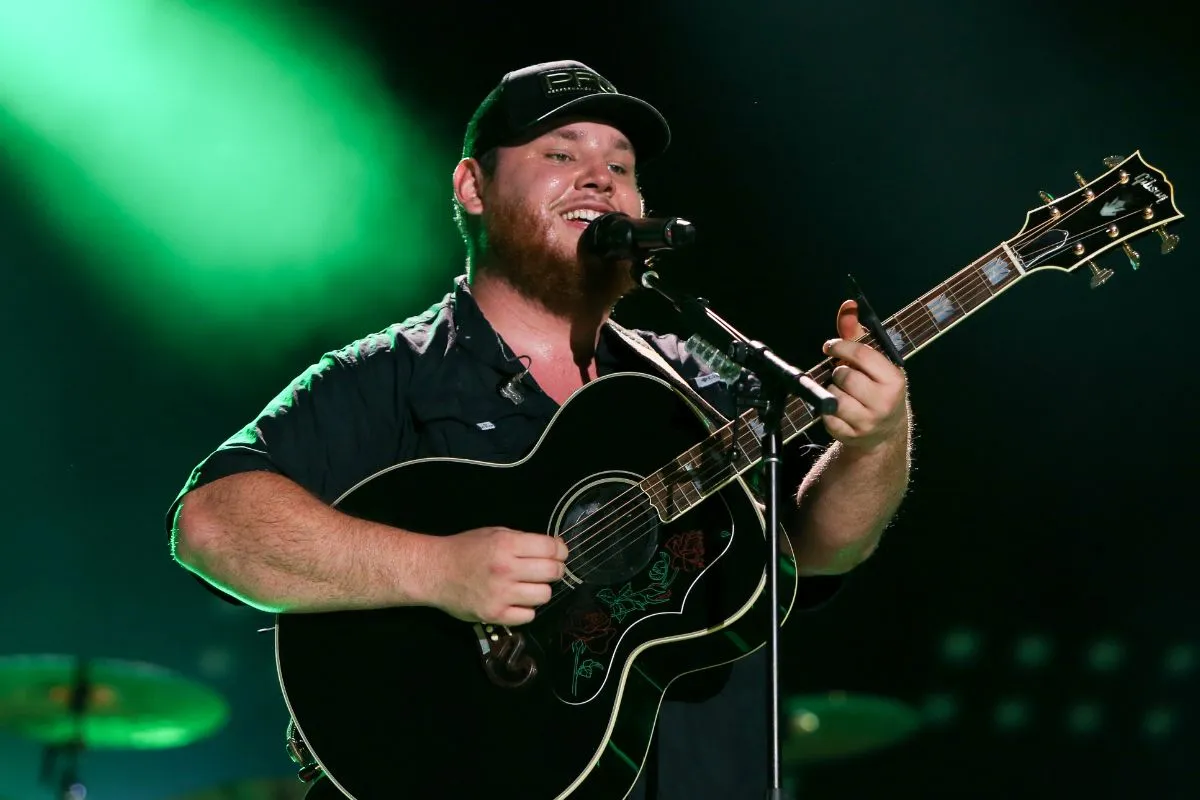 Luke Combs with Dierks Bentley, Ty Myers and Thelma & James Mar 21, 2026 Allegiant Stadium